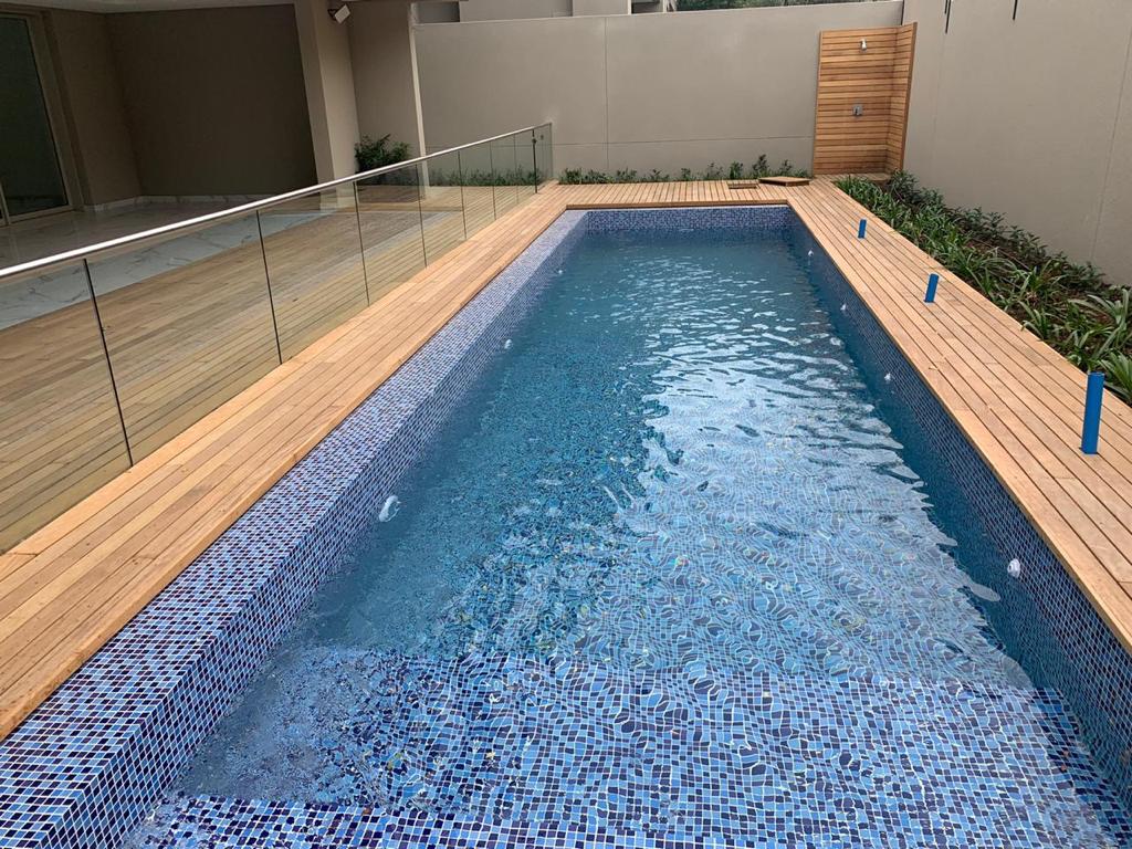 Lap pool